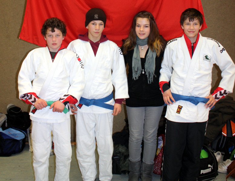 Jesse, Jan-Hendrik, Annika und Viktors (v.l.n.r.)