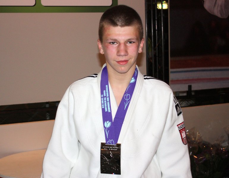 Jan-Hendrik mit Medaille