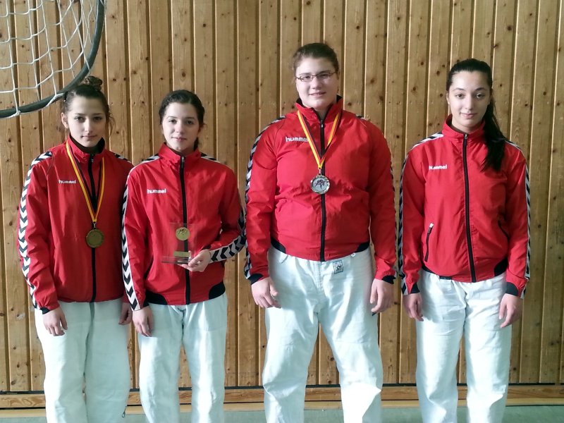 Melissa, Blerina, Renee und Ece