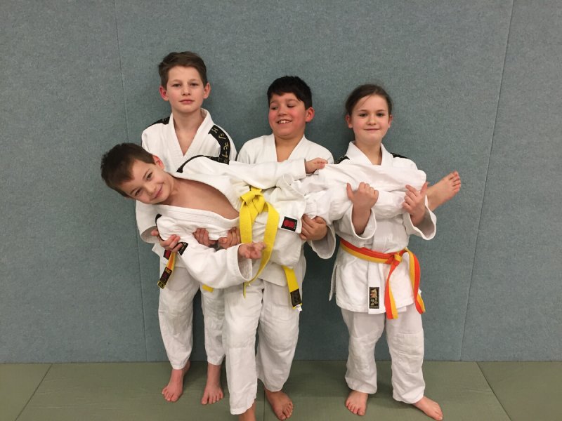 Laura, Paul, Phillip und Alexandros bei TuRa