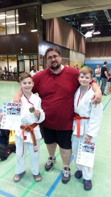 Patryk, Dennis und Walter nach der Siegerehrung