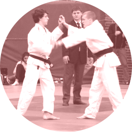 Niklas Schroettke (links) gegen Maxim Schitov