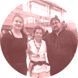HT16-Team Reneé, Blerina und Trainer Dennis